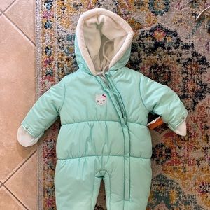 Adorable new with tags baby bunting - never used